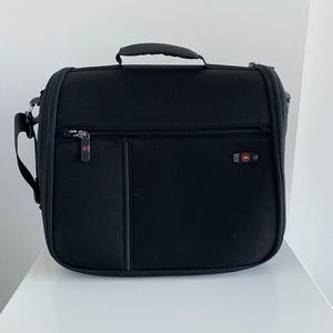 Victorinox Swiss Army Hanging Bag